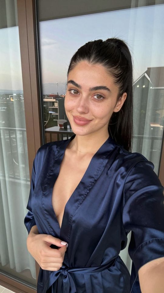 Please Cum on My Face (HD)